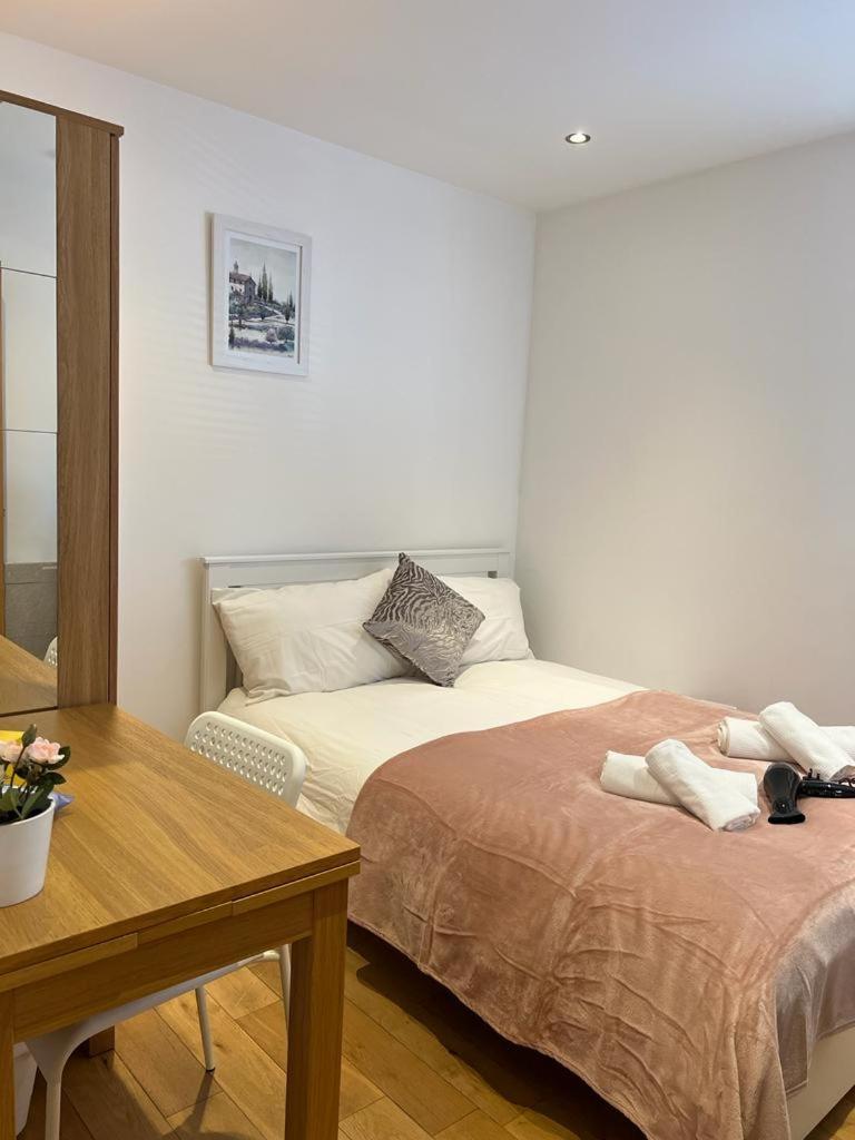 Cosy Private Rooms Near Euston Station, Central Londres Exterior foto